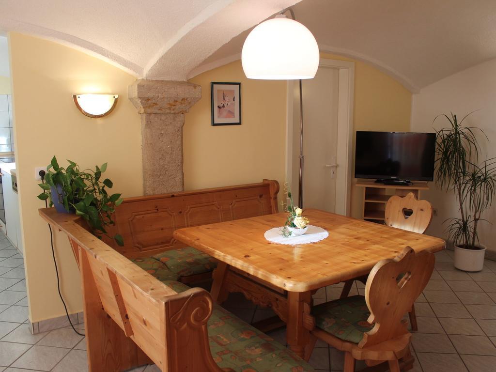 Comfy Apartment In Weissig With Garden Zewnętrze zdjęcie